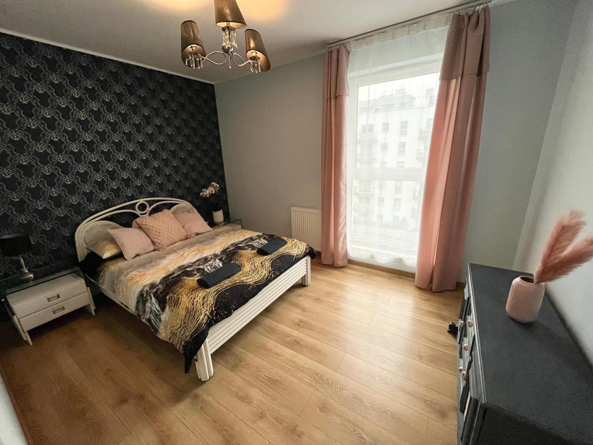 Oldtown Retro Apartment By Marina With Balcony For 6 People Gdańsk Exteriör bild