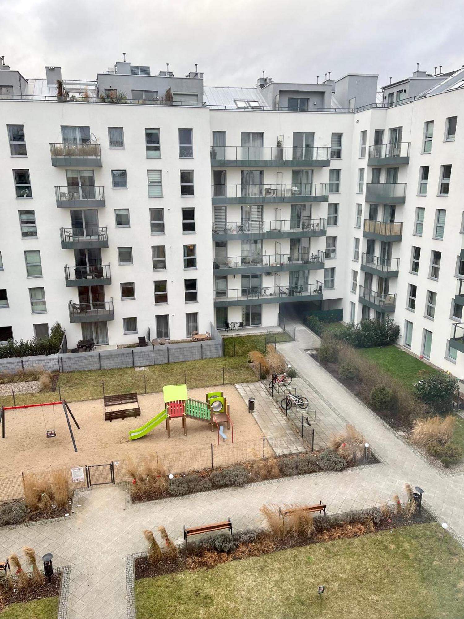 Oldtown Retro Apartment By Marina With Balcony For 6 People Gdańsk Exteriör bild