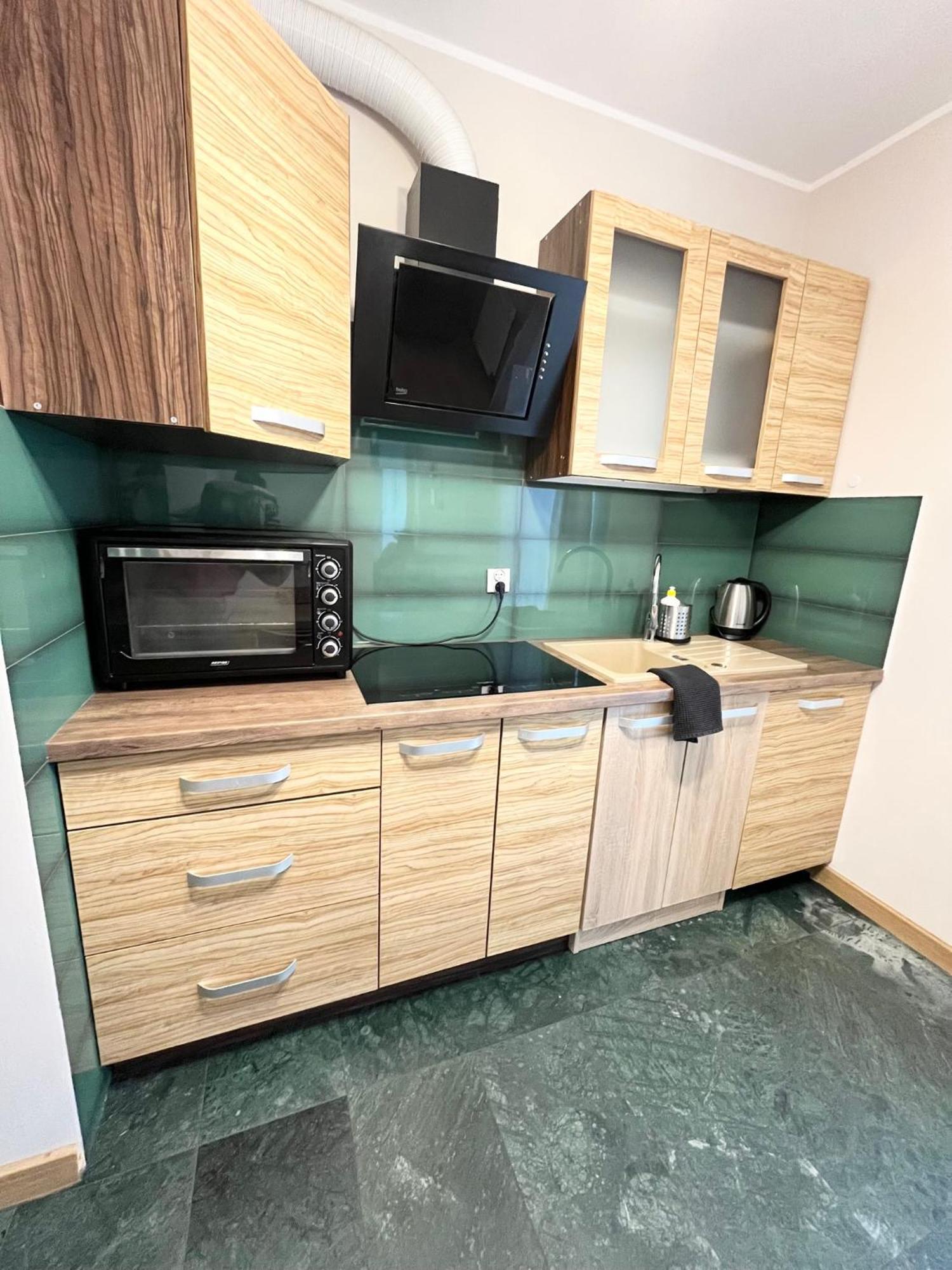 Oldtown Retro Apartment By Marina With Balcony For 6 People Gdańsk Exteriör bild